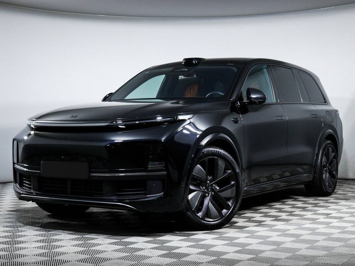 Lixiang L9 44.5 kWh, 2023 - 24 500 км. | Фото №1