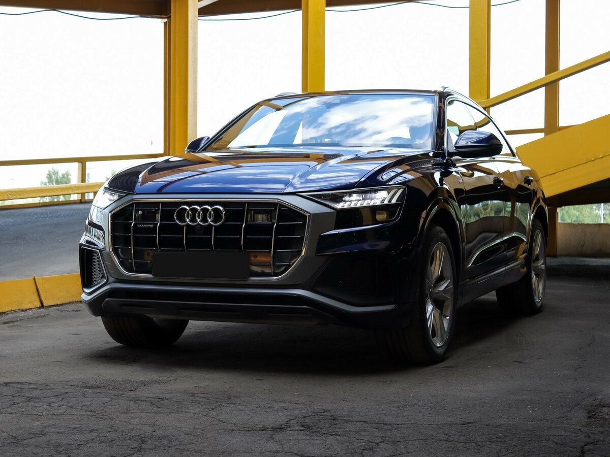 Audi Q8 45 TDI I (4M), 2021 - 35 131 км. | Фото №1