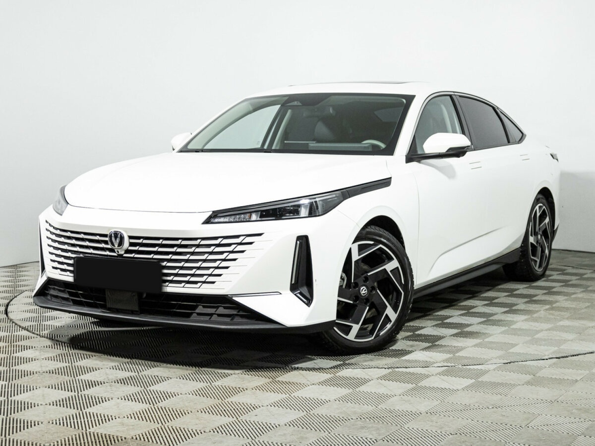 Changan Lamore, 2023 - 13 025 км. | Фото №1