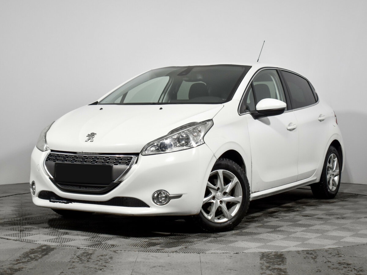 Peugeot 208 I, 2013 - 190 000 км. | Фото №1